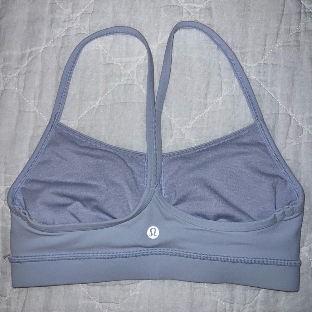 Lululemon Flow Y Bra Nulu Light Support in Pastel Blue